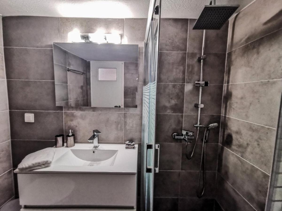 Silver Central Apartment Wolos Zewnętrze zdjęcie